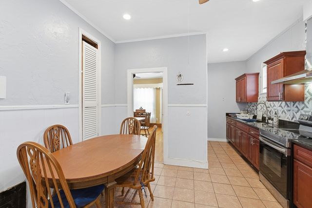 35 Algonquin St, Boston, MA 02124