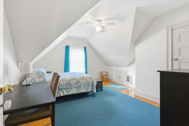 35 Algonquin St, Boston, MA 02124