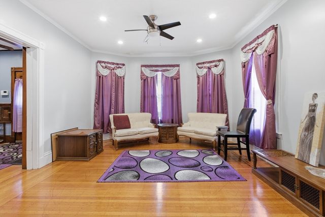35 Algonquin St, Boston, MA 02124