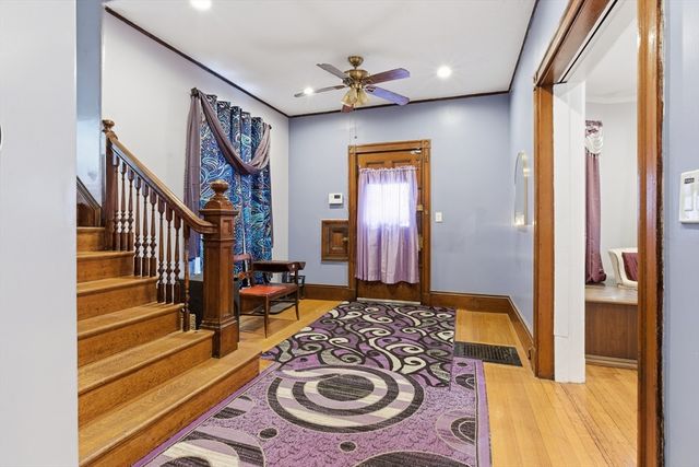 35 Algonquin St, Boston, MA 02124