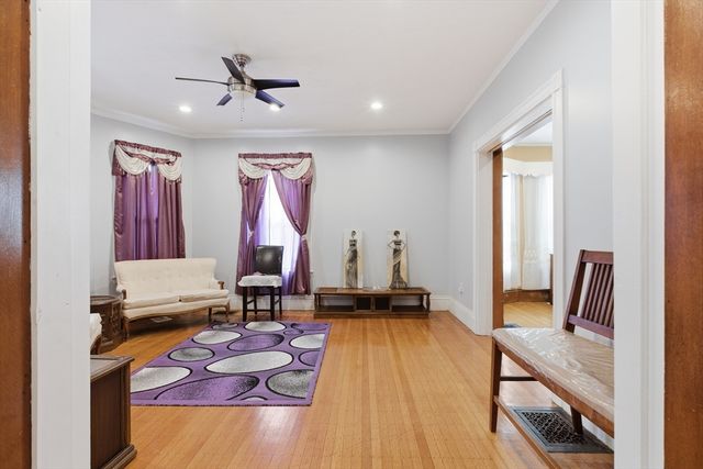 35 Algonquin St, Boston, MA 02124