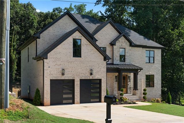 570 Power Avenue, Buford, GA 30518