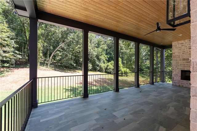 570 Power Avenue, Buford, GA 30518