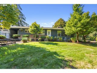 18450 S REDLAND Rd, Oregon City, OR 97045