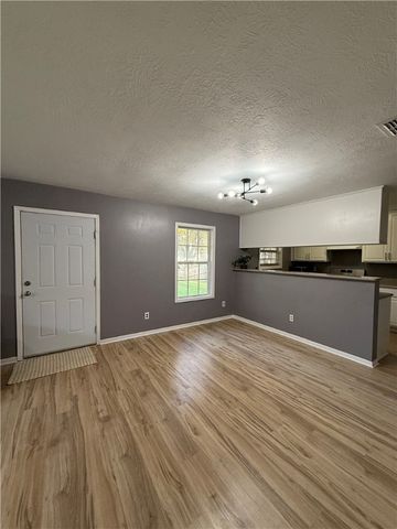 1205 Thompson Street, Bryan, TX 77803