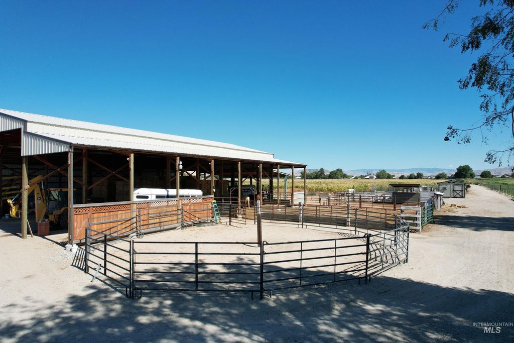 4367 W Central Road, Emmett, ID 83617 photo 9