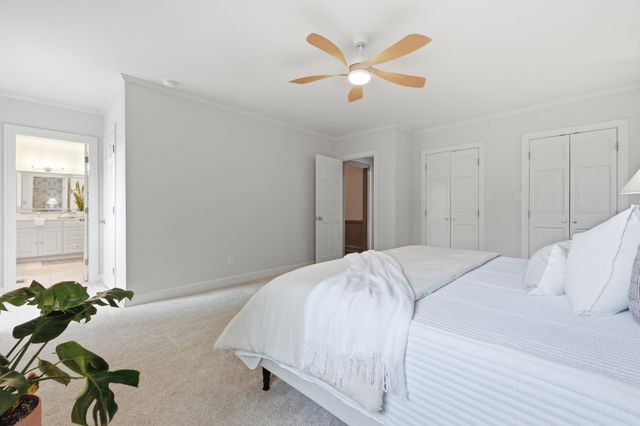 414 N Bragg Avenue, Lookout Mountain, TN 37350