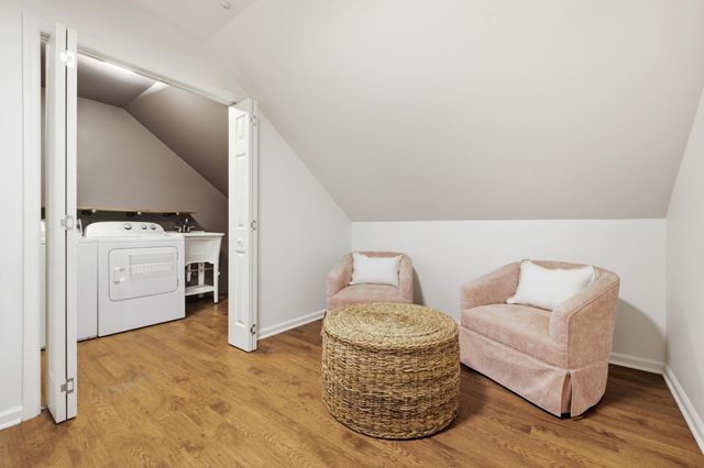 414 N Bragg Avenue, Lookout Mountain, TN 37350
