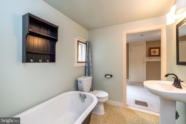 65 MATHEWS AVE, Doylestown, PA 18901