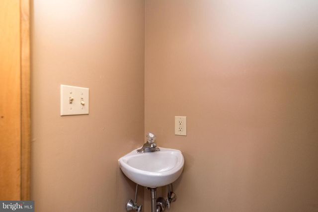 65 MATHEWS AVE, Doylestown, PA 18901