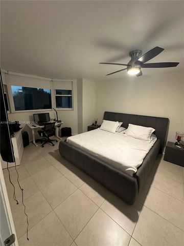 7401 NW 16th St 407, Plantation, FL 33313