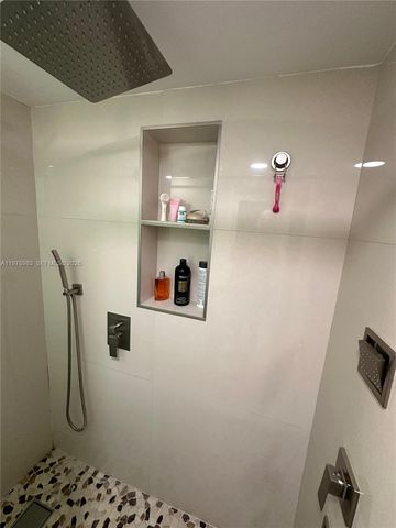 7401 NW 16th St 407, Plantation, FL 33313