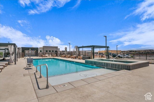 2765 W LAVA VALLEY WAY, Santa Clara, UT 84765