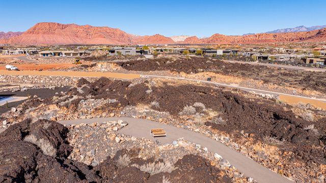 2765 W LAVA VALLEY WAY, Santa Clara, UT 84765