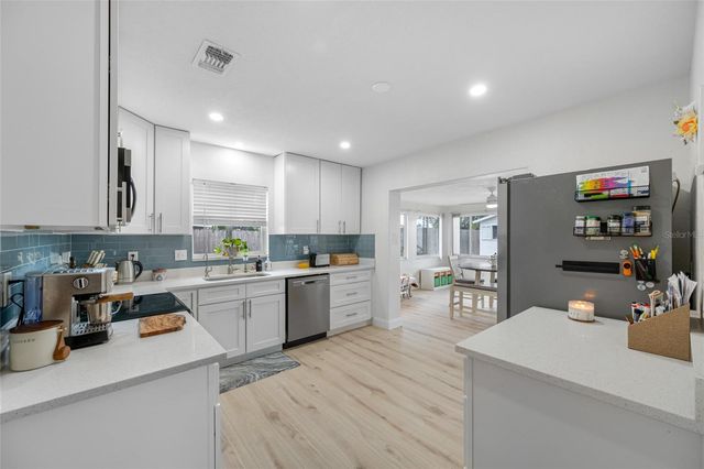 1268 ROBIN HOOD LANE, Dunedin, FL 34698