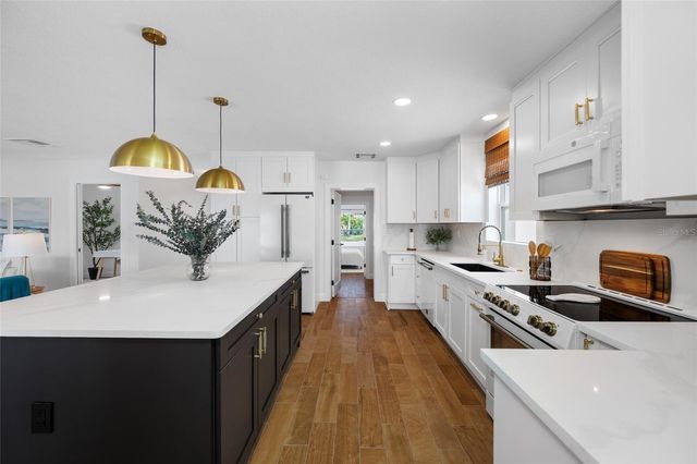 7984 1ST AVENUE S, St Petersburg, FL 33707