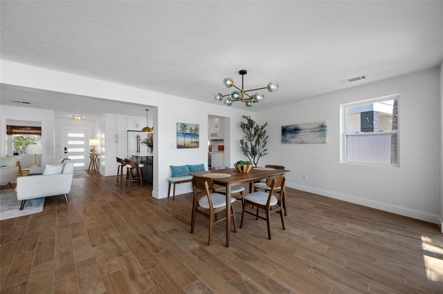 7984 1ST AVENUE S, St Petersburg, FL 33707