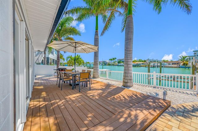 7984 1ST AVENUE S, St Petersburg, FL 33707