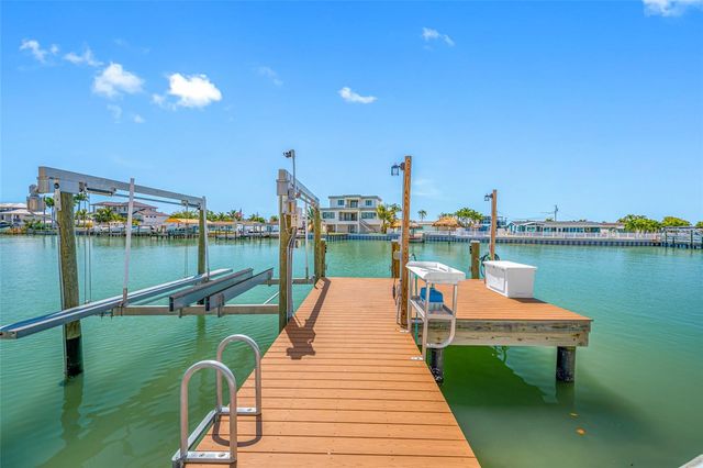 7984 1ST AVENUE S, St Petersburg, FL 33707