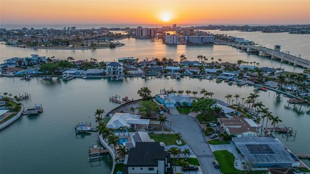 7984 1ST AVENUE S, St Petersburg, FL 33707