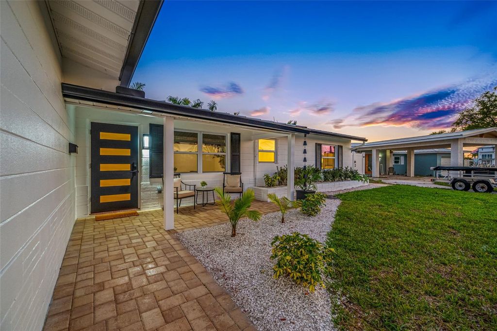 7984 1ST AVENUE S, St Petersburg, FL 33707