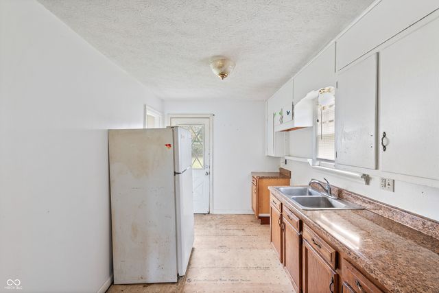 5711 Hardegan Street, Indianapolis, IN 46227