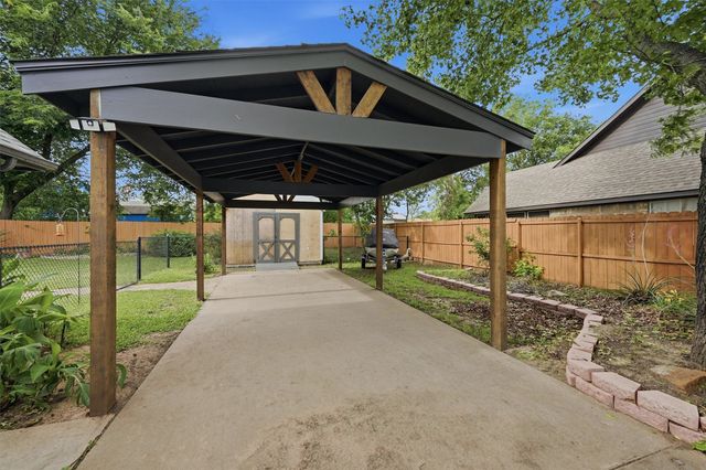105 Franklin Court, Pottsboro, TX 75076