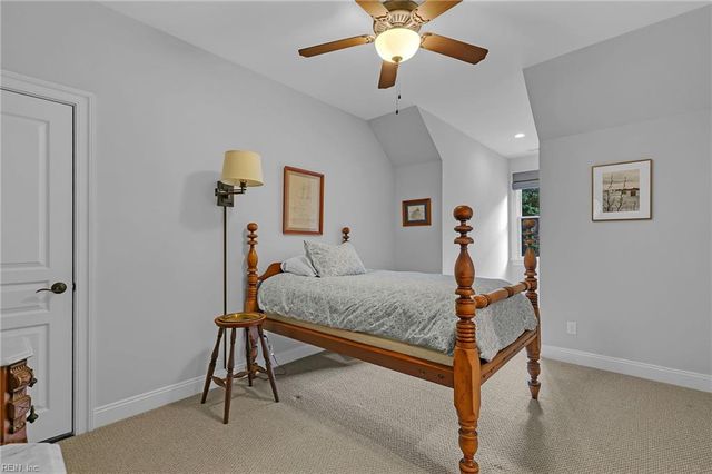 145 Paddys CT, Port Haywood, VA 23138