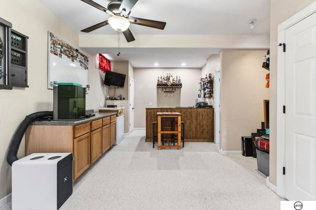 1003 Valleyview Drive, Papillion, NE 68046