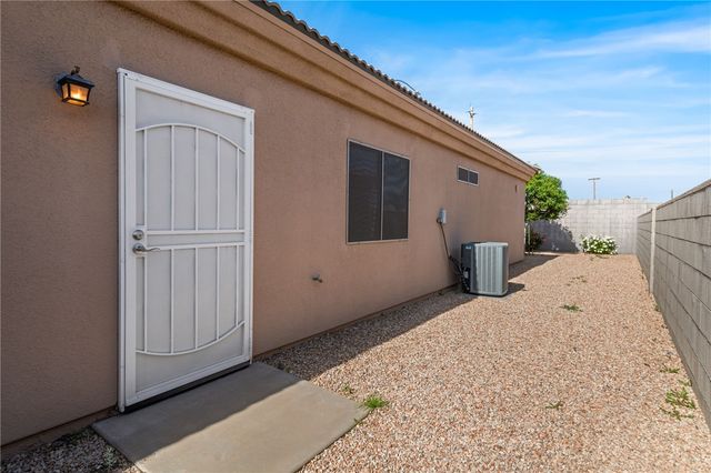 2049 Alan Ladd Drive, Kingman, AZ 86409