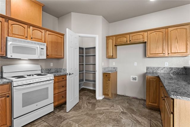 2049 Alan Ladd Drive, Kingman, AZ 86409