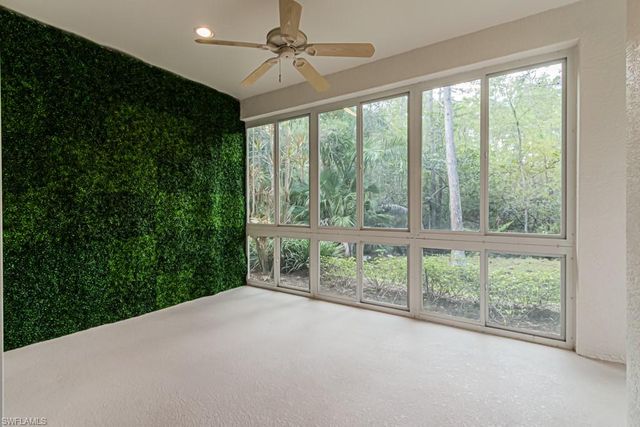 2215 Hawksridge DR 802, Naples, FL 34105