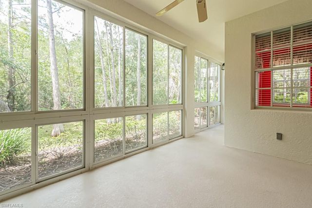 2215 Hawksridge DR 802, Naples, FL 34105