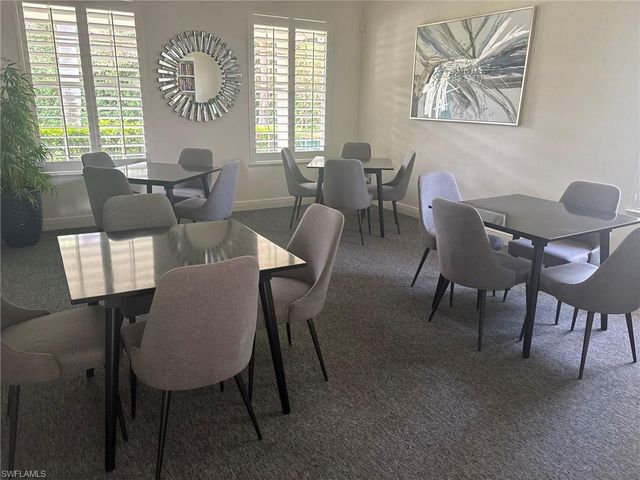 2215 Hawksridge DR 802, Naples, FL 34105