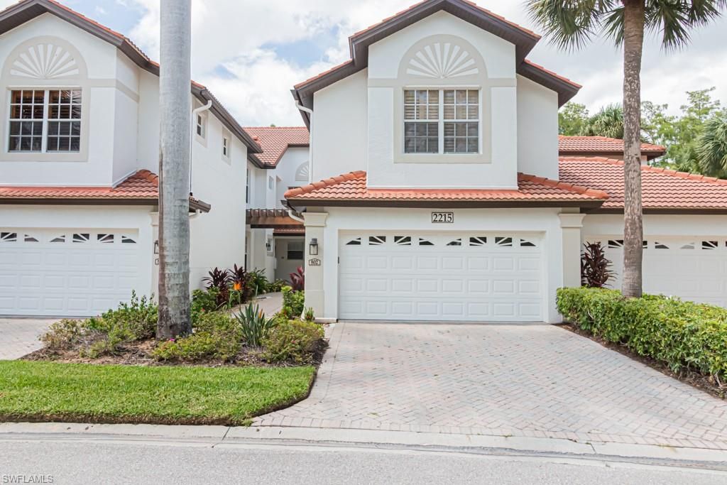 2215 Hawksridge DR 802, Naples, FL 34105