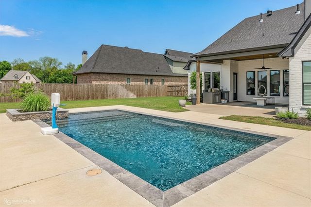 642 Caledonia Drive, Bossier City, LA 71111