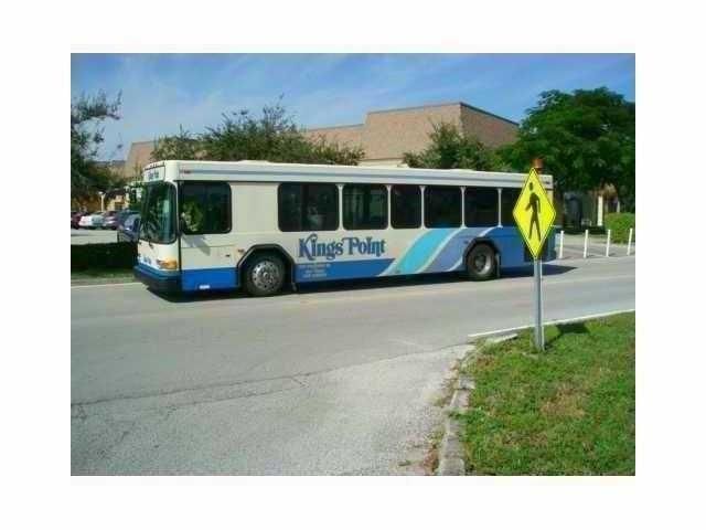 259 Saxony F 259, Delray Beach, FL 33446