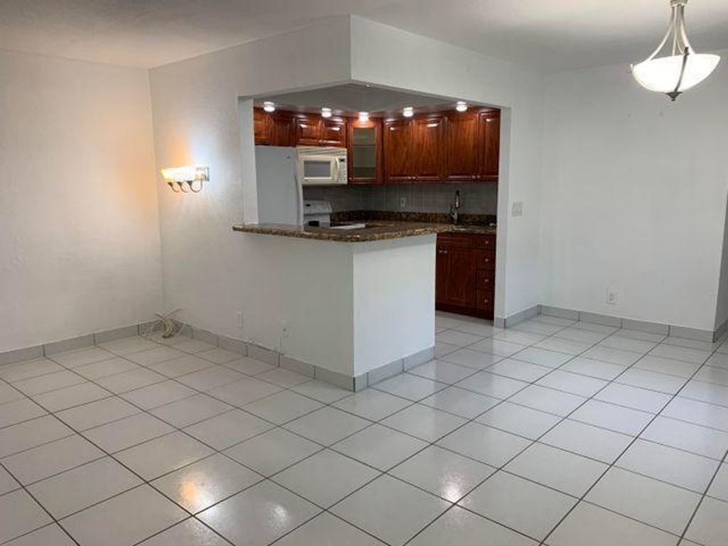 259 Saxony F 259, Delray Beach, FL 33446