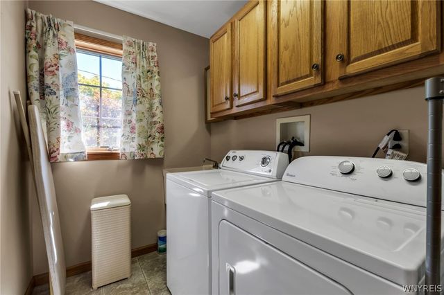 53 William Kidder Road, Lancaster, NY 14086
