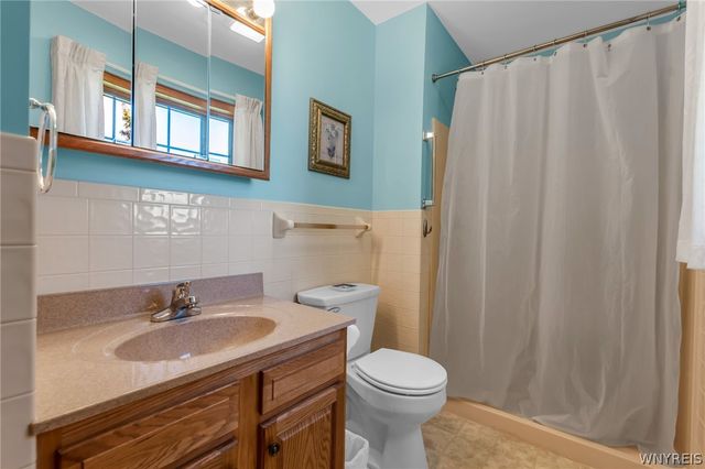 53 William Kidder Road, Lancaster, NY 14086