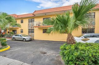 3522 NE 166TH Street 6, North Miami Beach, FL 33160