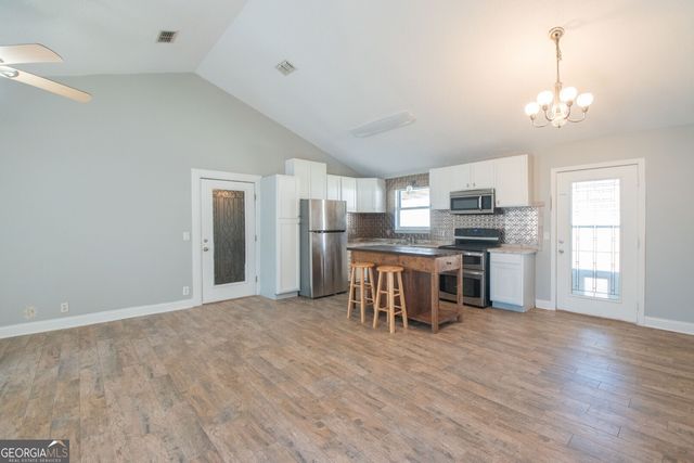 109 Azalea Court, Kingsland, GA 31548