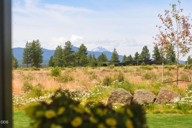 62313 McClain Drive, Bend, OR 97703