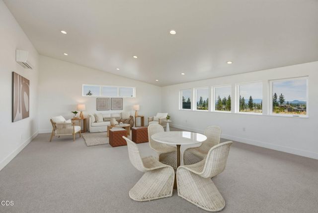 62313 McClain Drive, Bend, OR 97703