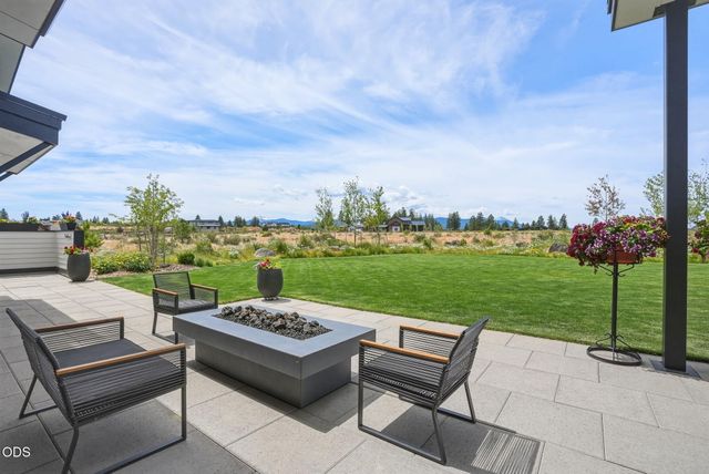 62313 McClain Drive, Bend, OR 97703