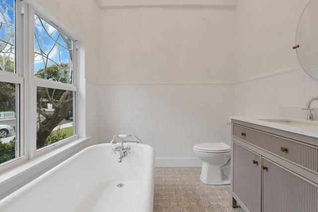 123 S Ocean Breeze, Lake Worth Beach, FL 33460