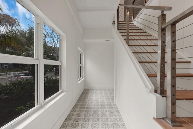 123 S Ocean Breeze, Lake Worth Beach, FL 33460