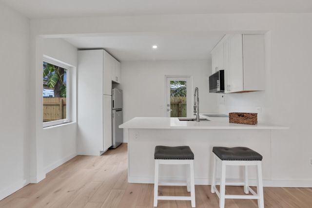 123 S Ocean Breeze, Lake Worth Beach, FL 33460