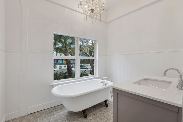 123 S Ocean Breeze, Lake Worth Beach, FL 33460