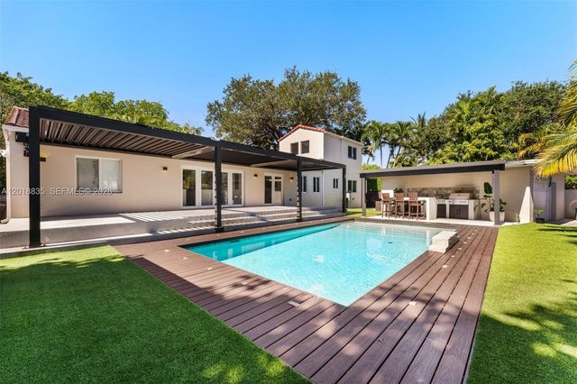 597 NE 93rd St, Miami Shores, FL 33138